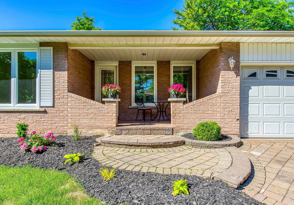 1272-falgarwood-drive-oakville-ontario-w13476650