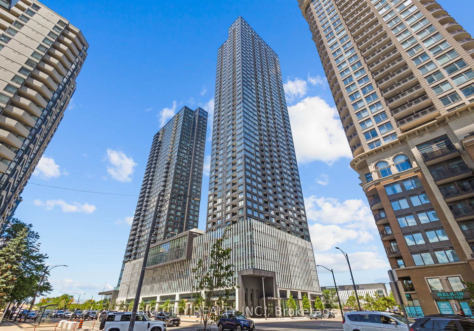 395-square-one-drive-mississauga-ontario-w13476674