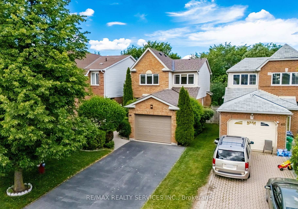 38-furrows-end-brampton-ontario-w13476676