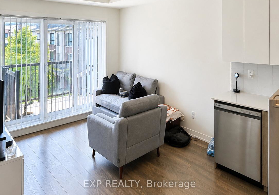 120-canon-jackson-drive-e-north-york-ontario-w13476792