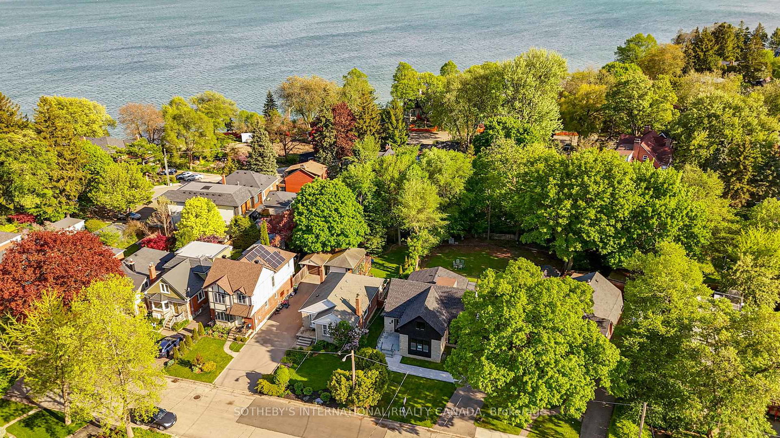 33-miles-road-etobicoke-ontario-w13476898