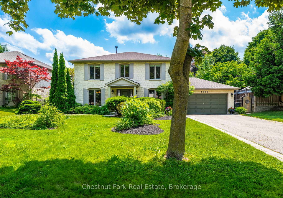 2052-chippewa-trail-mississauga-ontario-w13476942