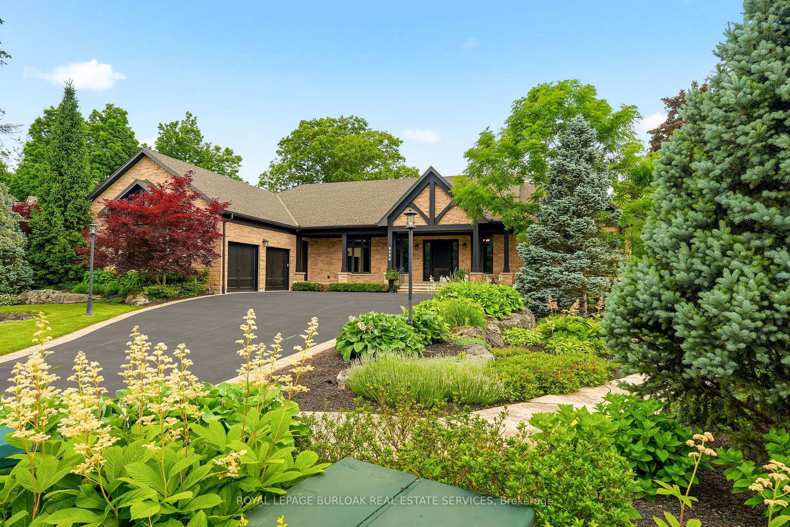 5550-twelve-mile-trail-burlington-ontario-w13476948