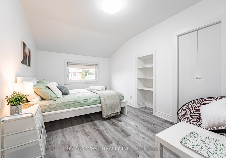 132-twenty-second-street-etobicoke-ontario-w13476996