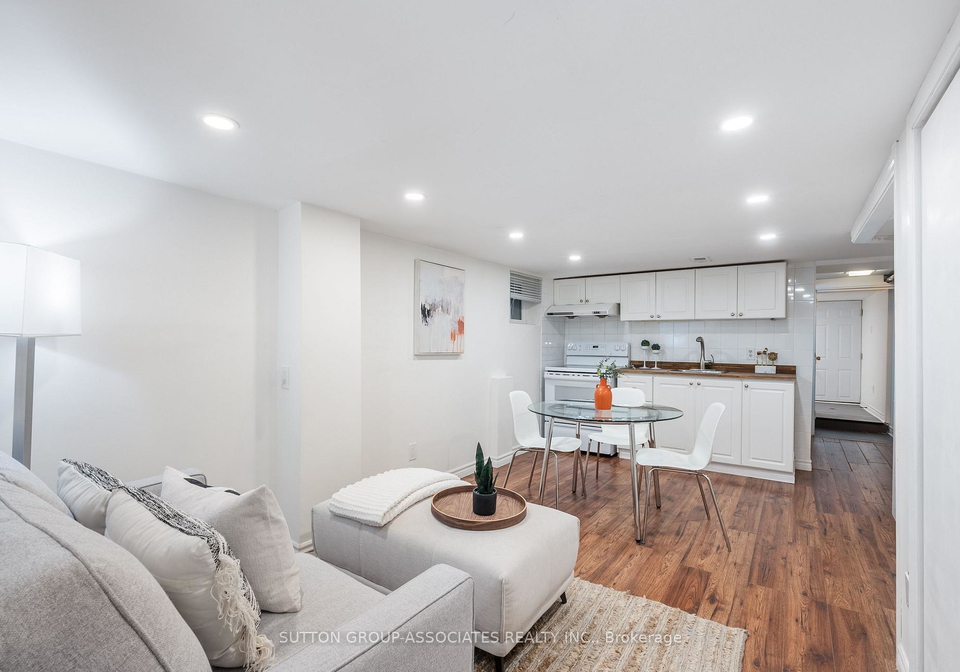 10-innes-avenue-toronto-ontario-w13477180