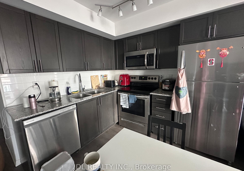 3091-dufferin-street-north-york-ontario-w13477192