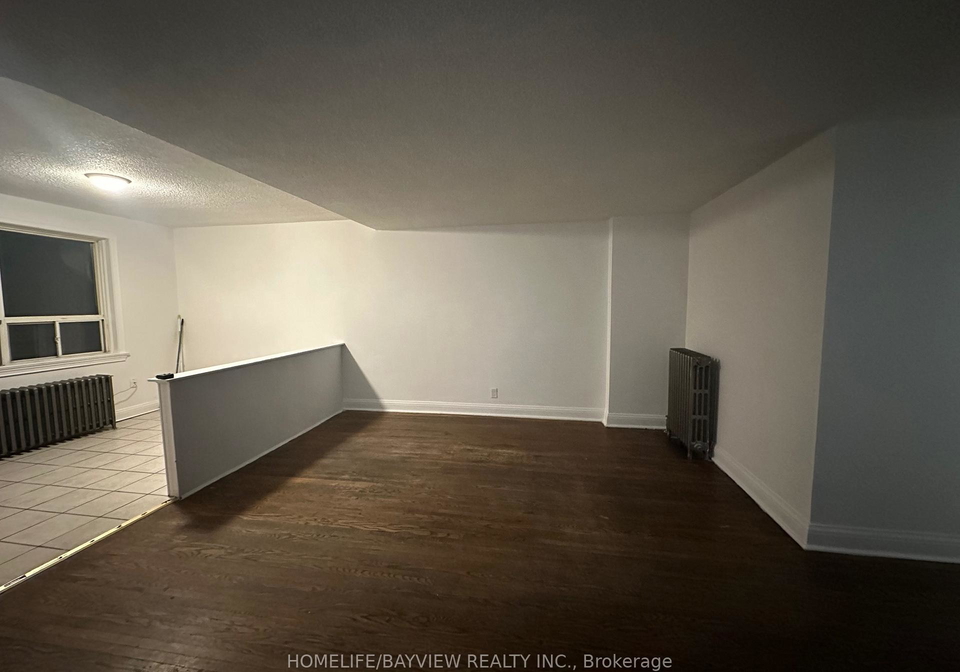 2597-eglinton-avenue-w-toronto-ontario-w13477208