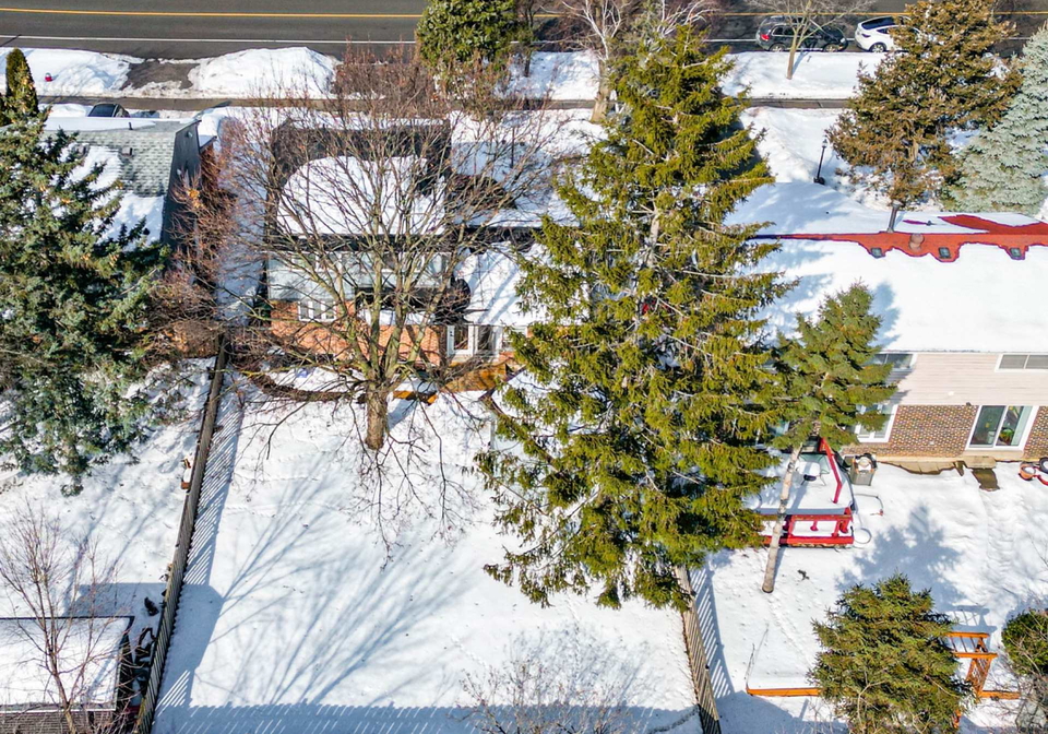 2848-windwood-drive-mississauga-ontario-w13477212