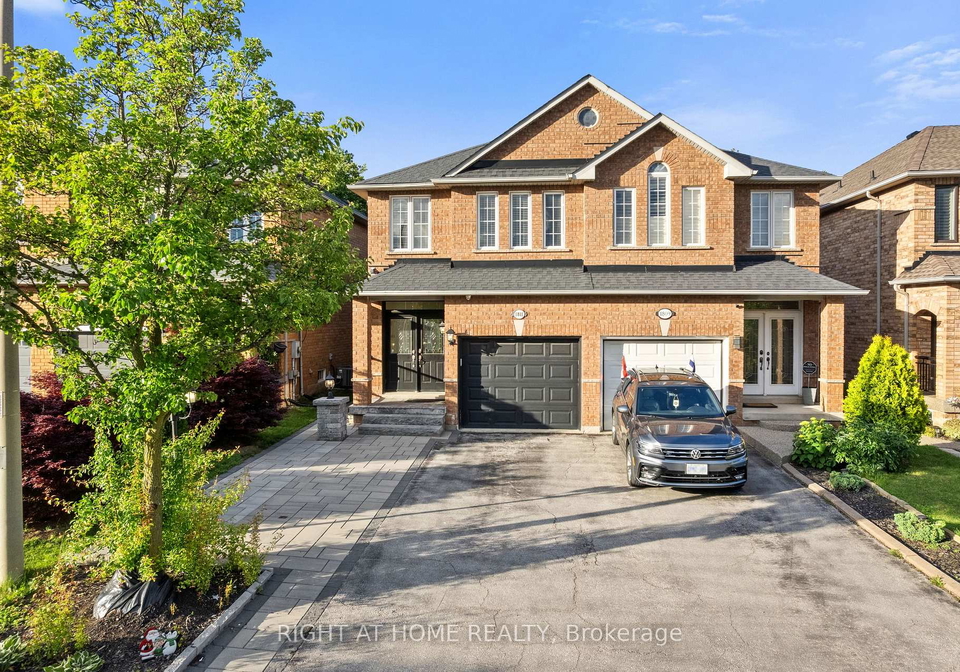1811-creek-way-burlington-ontario-w13477236