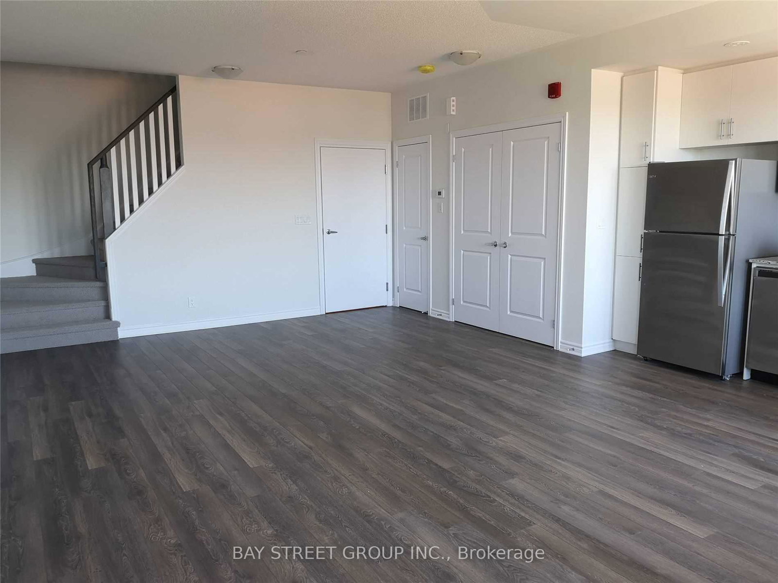 95-eastwood-park-gardens-etobicoke-ontario-w13477268