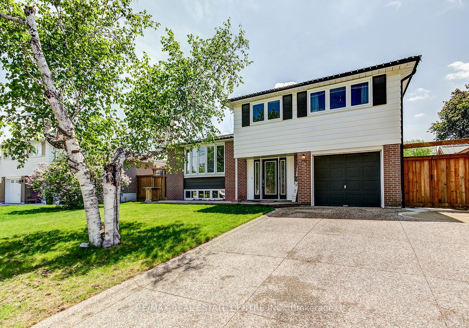 200-delrex-boulevard-halton-hills-ontario-w13477276