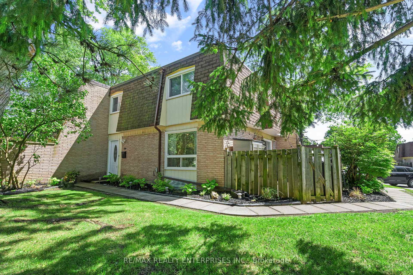 685-francis-road-burlington-ontario-w13477472