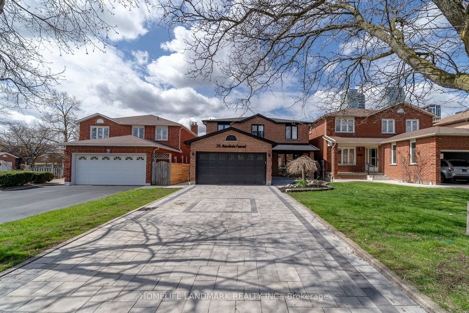 224-macedonia-crescent-mississauga-ontario-w13477486