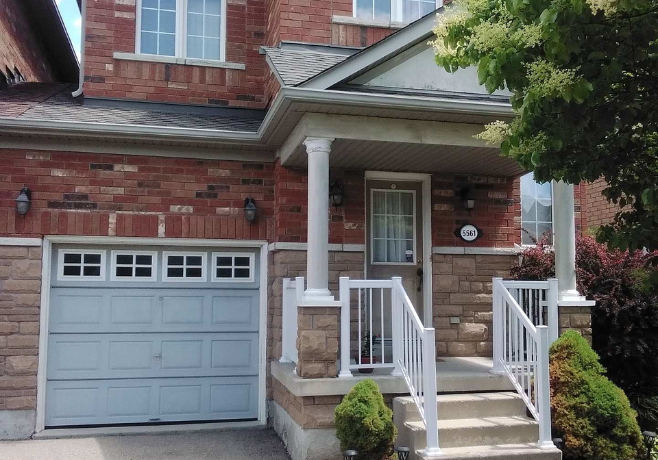 5561-katy-gate-mississauga-ontario-w13477656