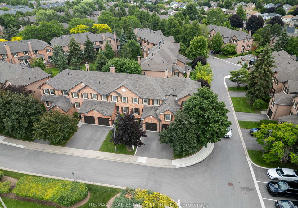2915-headon-forest-drive-burlington-ontario-w13477758