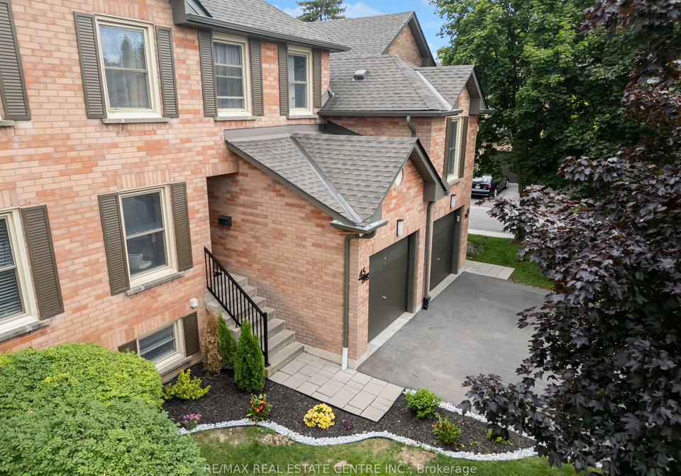 2915-headon-forest-drive-burlington-ontario-w13477758