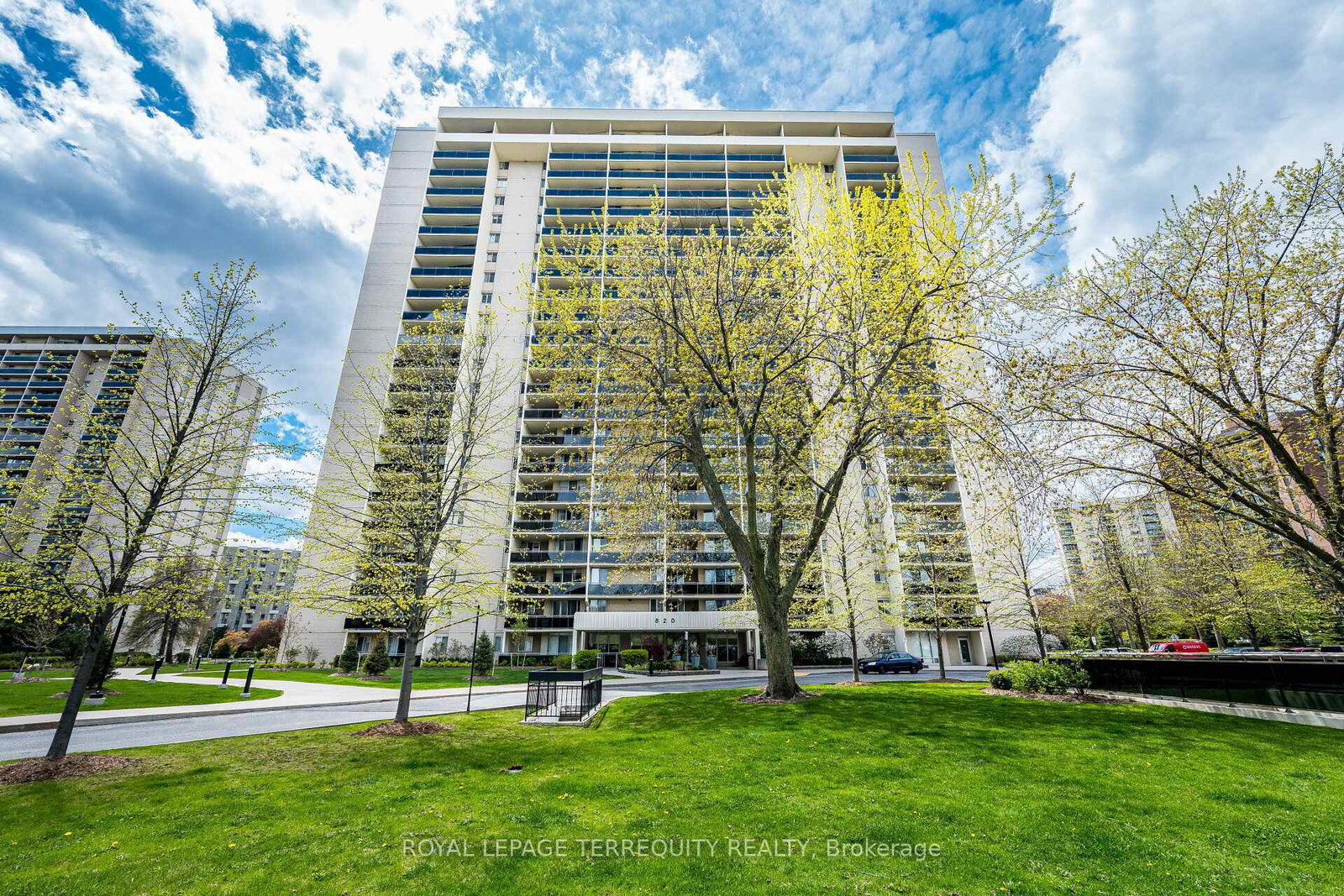820-burnhamthorpe-road-etobicoke-ontario-w13477822