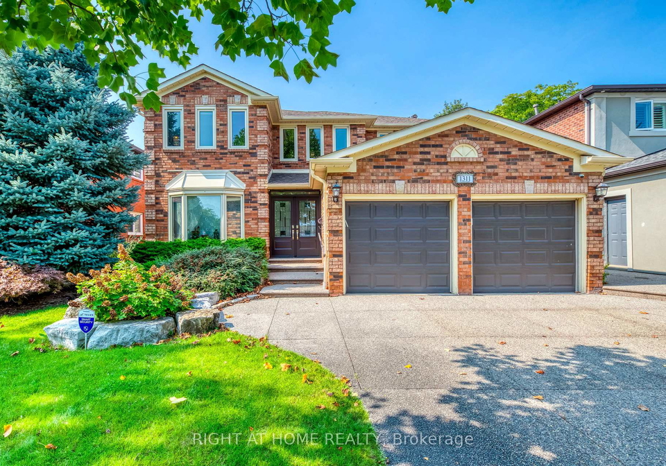 1311-playter-place-oakville-ontario-w13477836