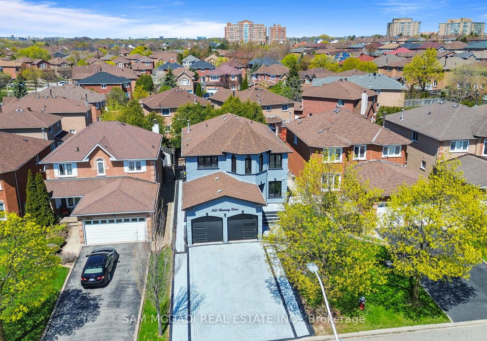 1521-roseway-drive-mississauga-ontario-w13478174
