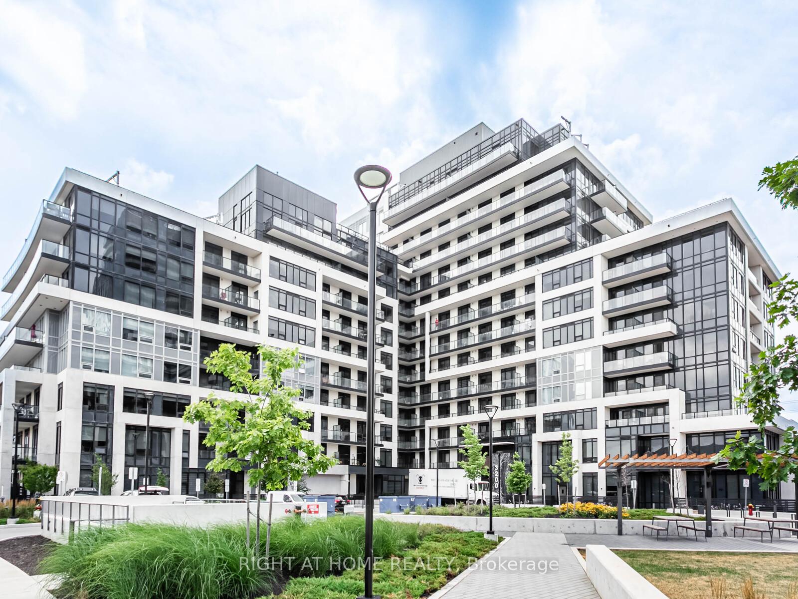 3200-william-coltson-avenue-oakville-ontario-w13478438