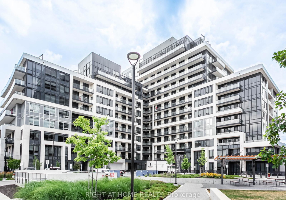 3200-william-coltson-avenue-oakville-ontario-w13478438