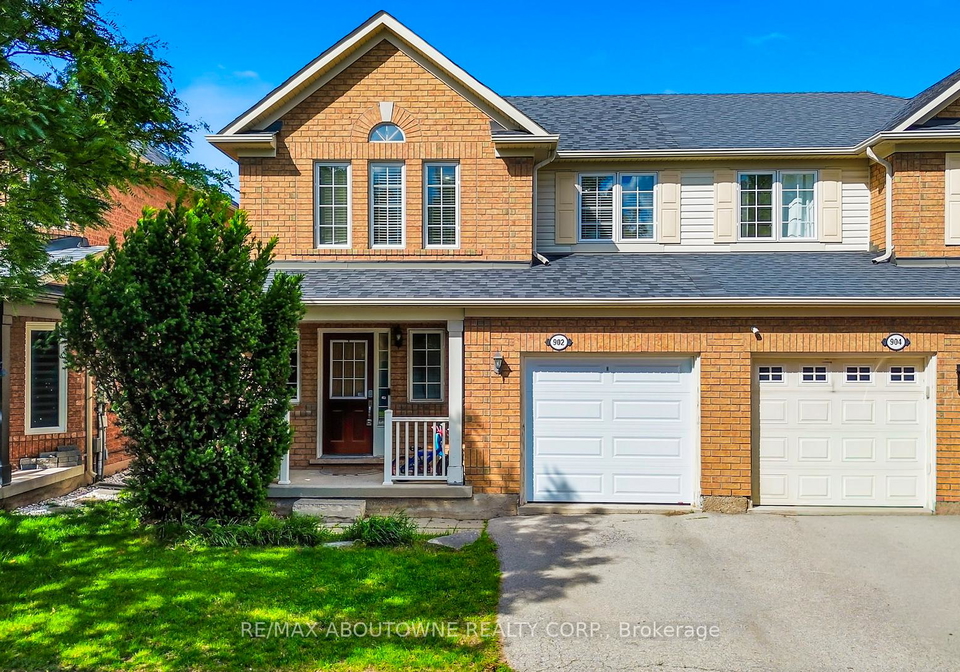 902-gazley-circle-milton-ontario-w13478502