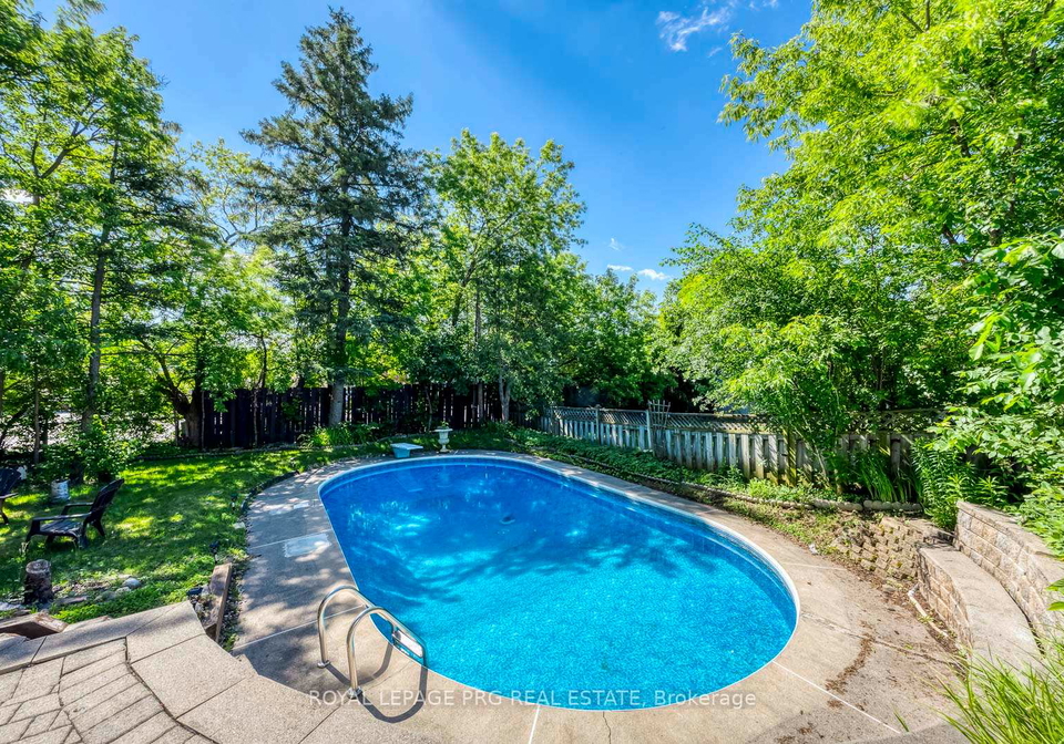 598-wildwood-drive-oakville-ontario-w13478948
