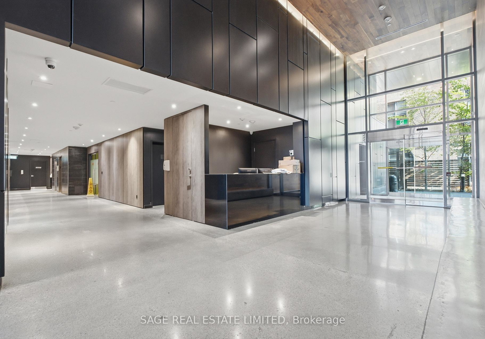 383-sorauren-avenue-toronto-ontario-w13478956