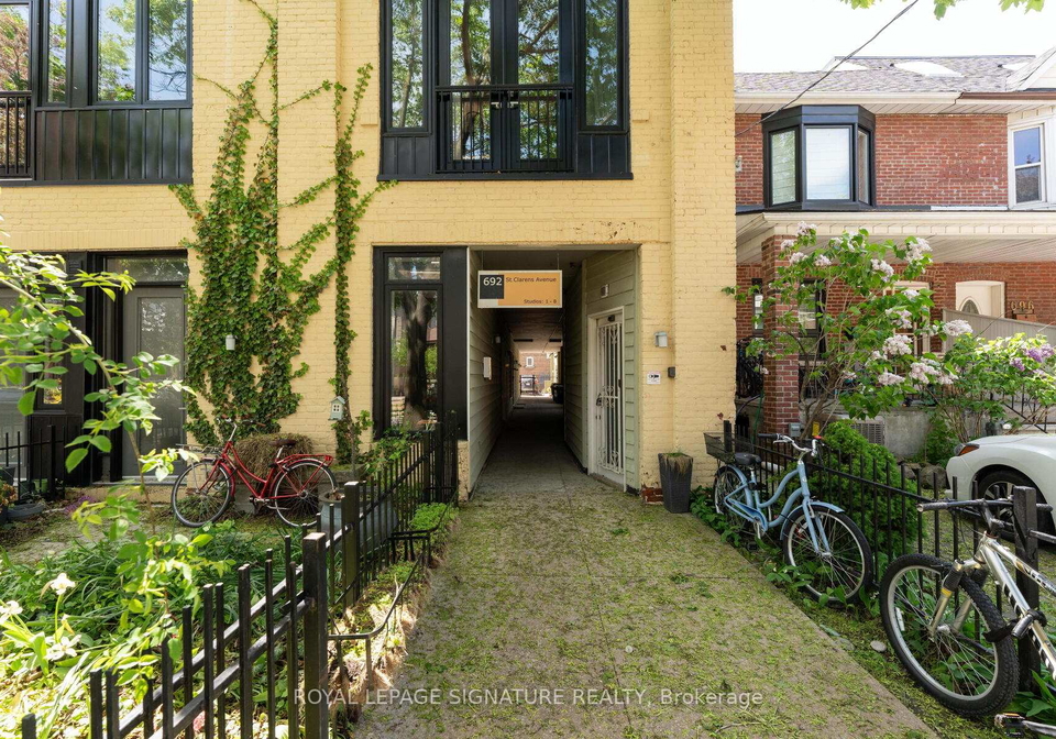 692-st-clarens-avenue-toronto-ontario-w13479164