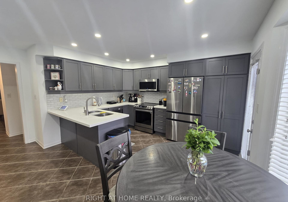 675-hood-terrace-milton-ontario-w13479238