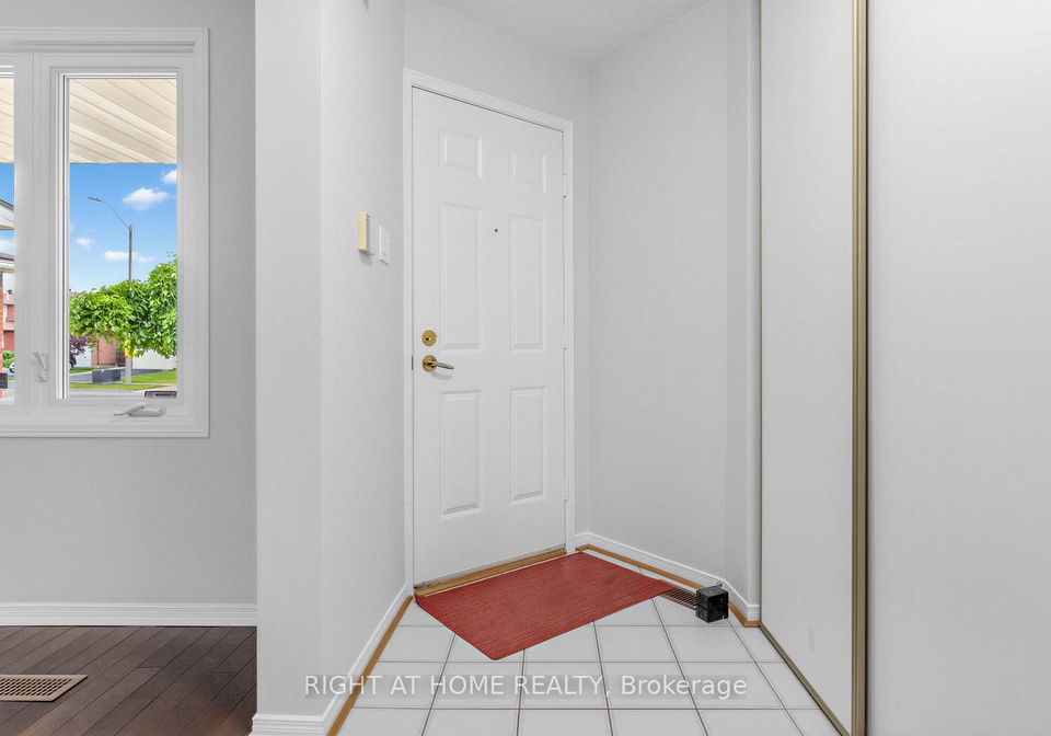 208-kingsbridge-garden-circle-mississauga-ontario-w13479554