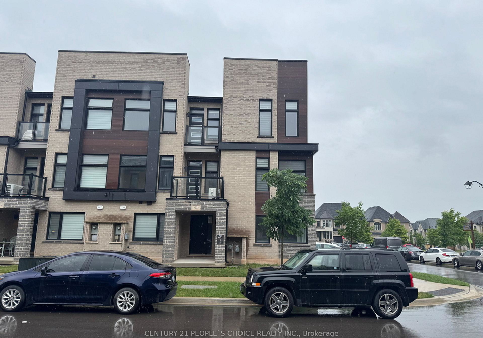 2518-littlefield-crescent-oakville-ontario-w13479572