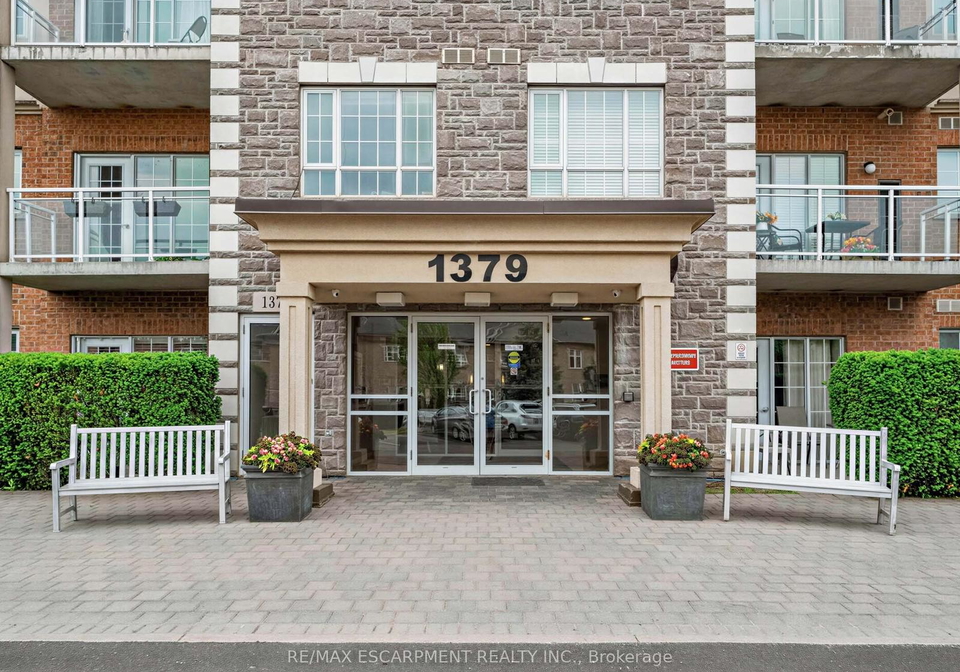1379-costigan-road-milton-ontario-w13479658