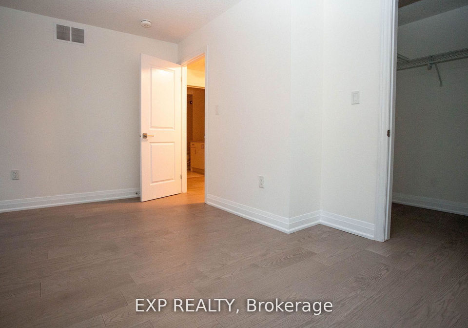 445-ontario-street-s-milton-ontario-w13479794