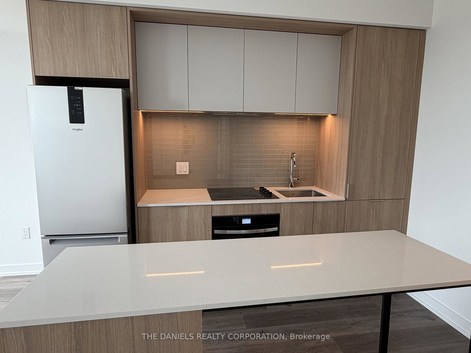 395-square-one-drive-mississauga-ontario-w13479802