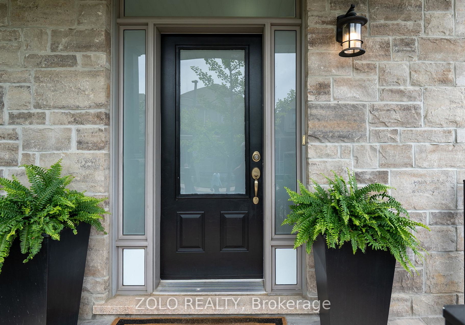 6-diamond-leaf-lane-halton-hills-ontario-w13479834
