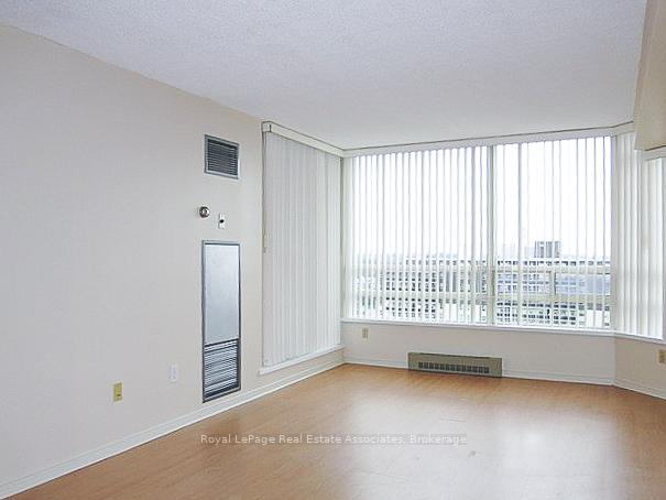 75-king-street-e-mississauga-ontario-w13479904