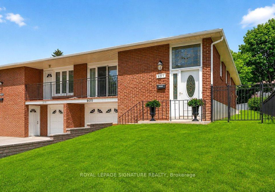 439-ginger-downs-mississauga-ontario-w13480192