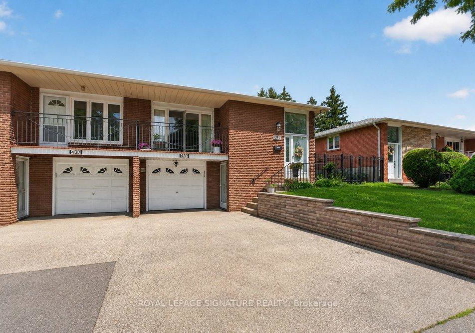 439-ginger-downs-mississauga-ontario-w13480192