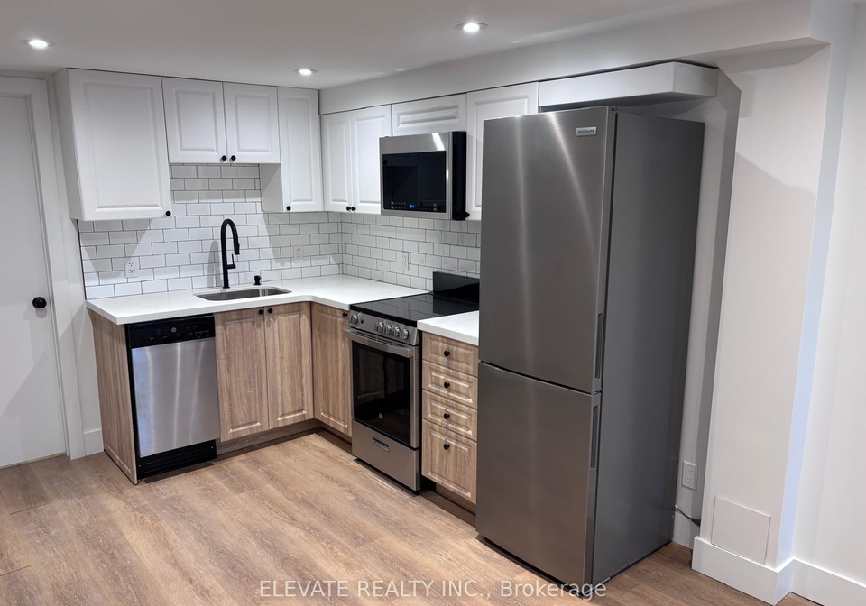 12-rotherham-avenue-toronto-ontario-w13480208