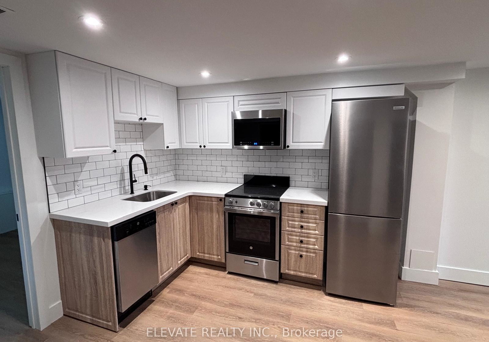 12-rotherham-avenue-toronto-ontario-w13480208