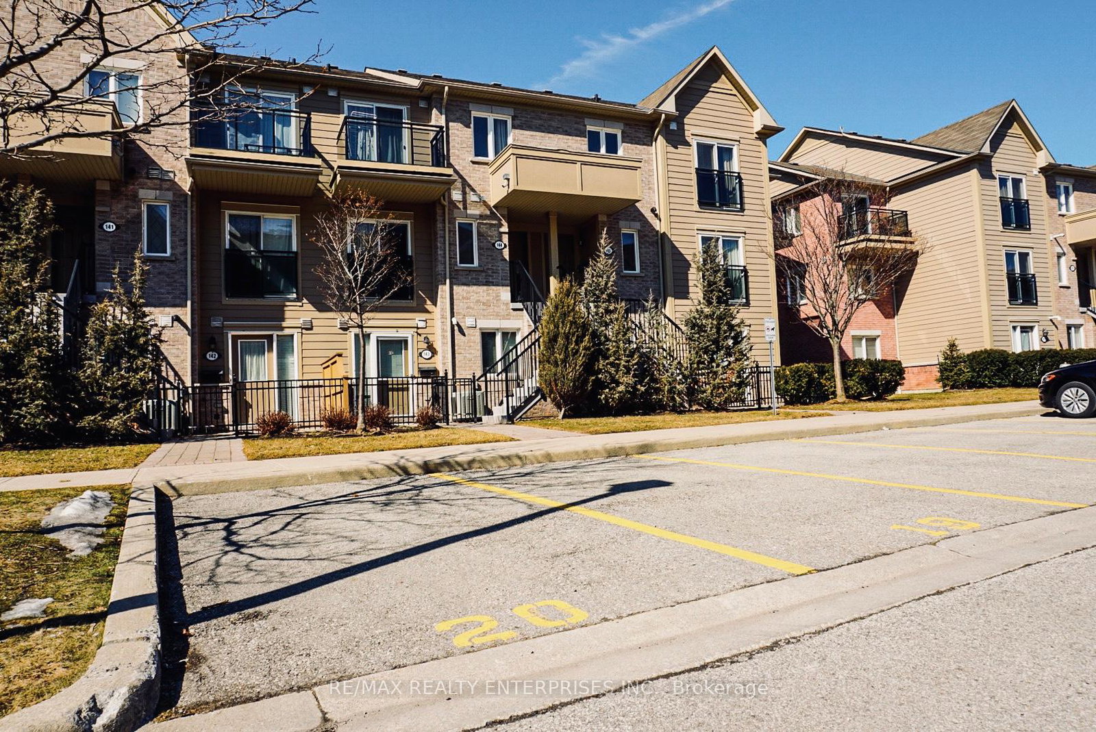 4975-southampton-drive-mississauga-ontario-w13480402
