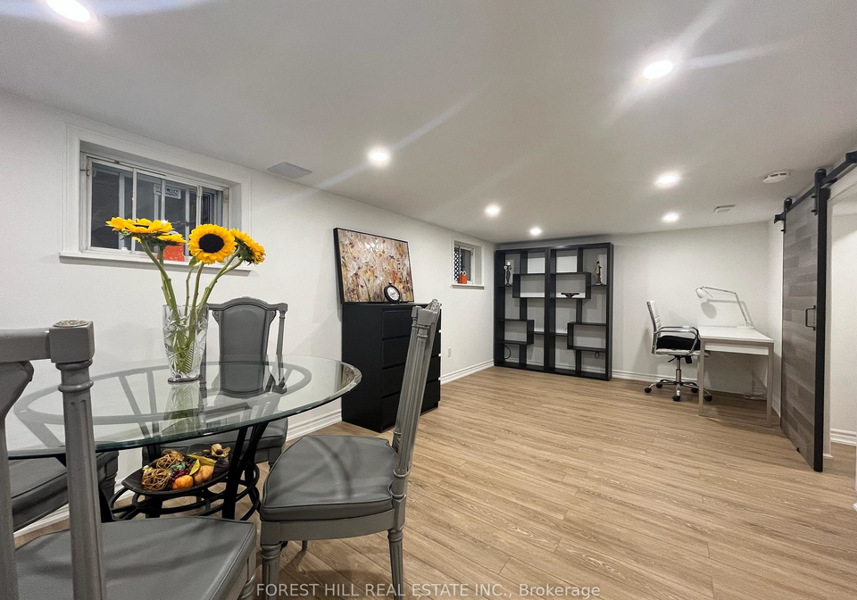 960-briar-hill-avenue-north-york-ontario-w13480442