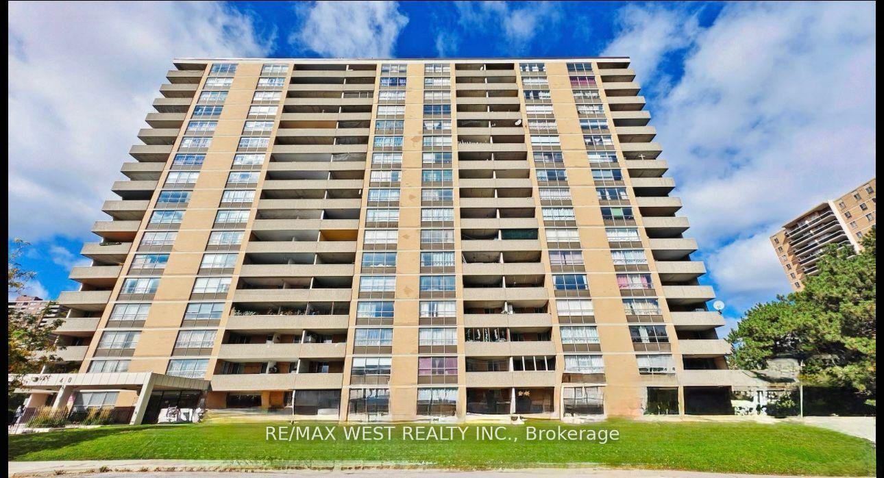 40-panorama-court-etobicoke-ontario-w13480448