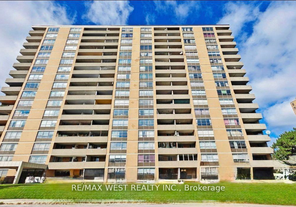 40-panorama-court-etobicoke-ontario-w13480448
