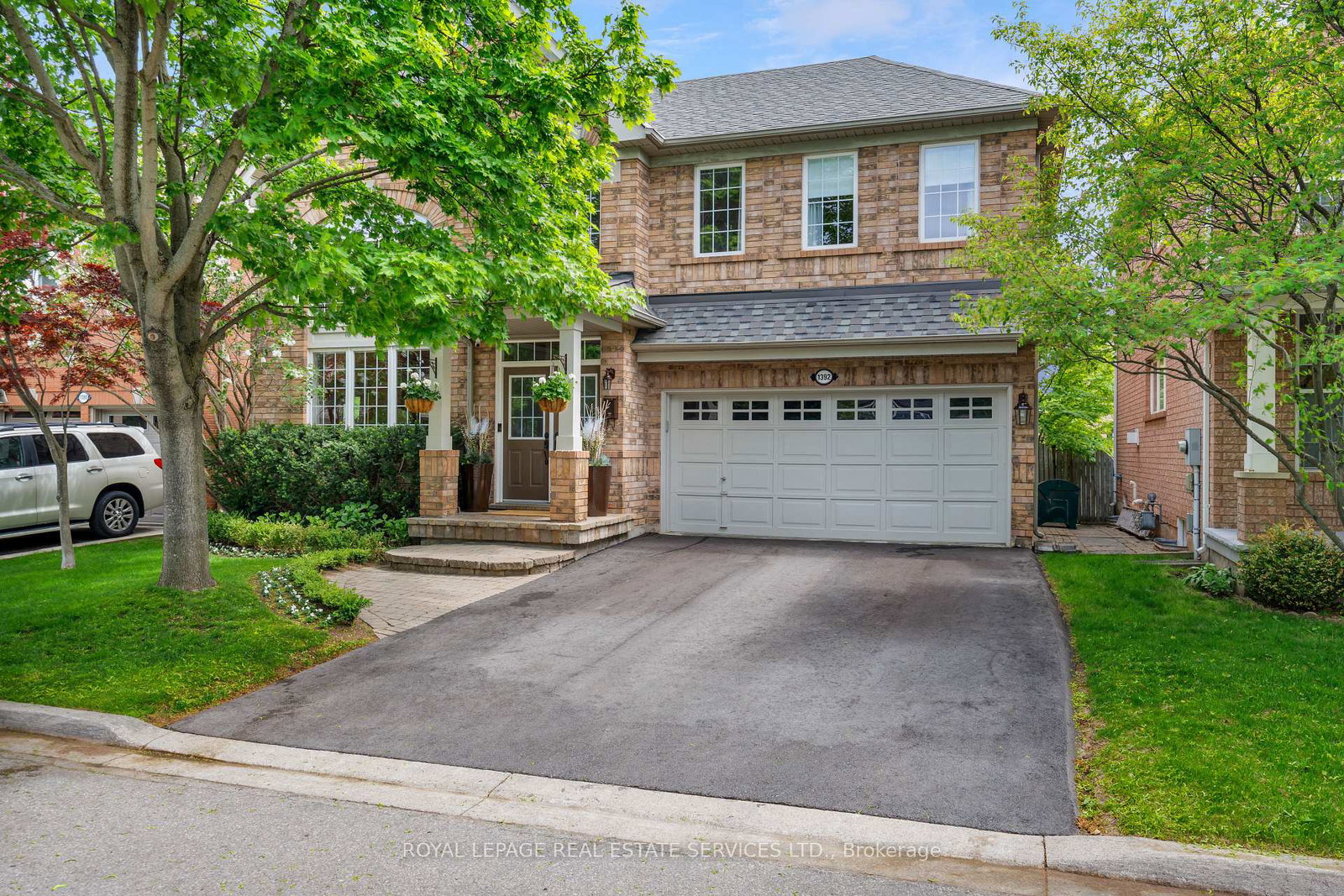 1392-pinecliff-road-oakville-ontario-w13480668
