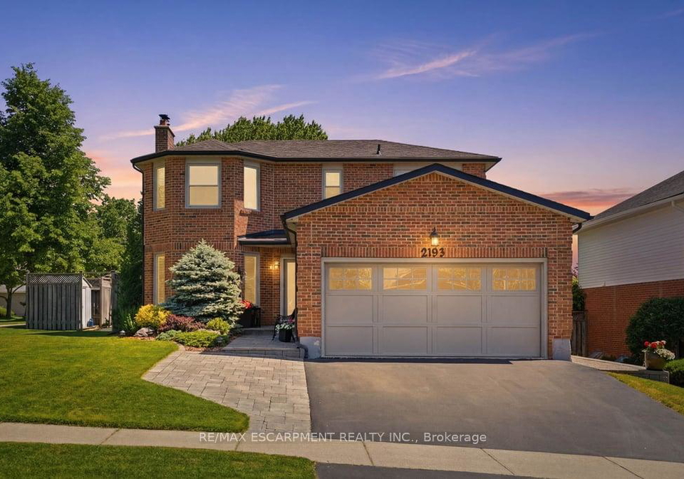 2193-bader-crescent-burlington-ontario-w13480680