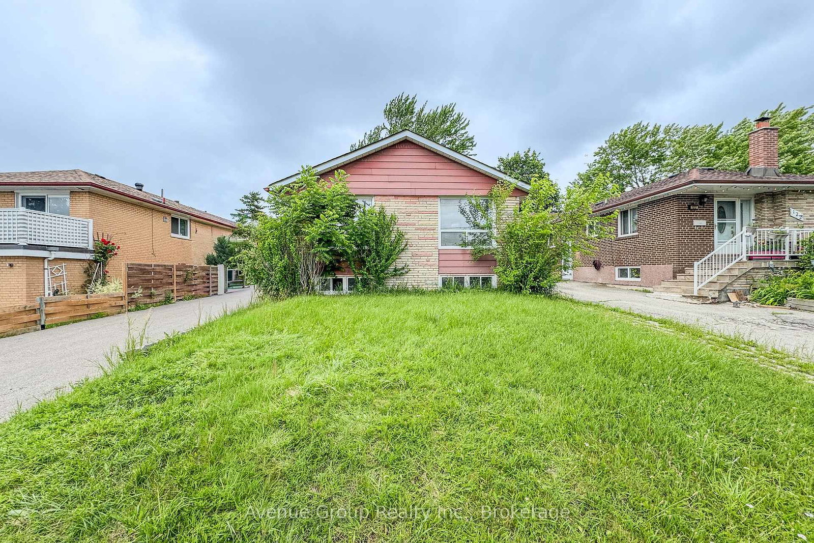 124-westhumber-boulevard-etobicoke-ontario-w13480712