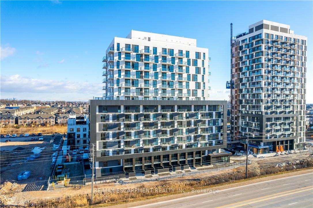 345-wheat-boom-drive-oakville-ontario-w13480742