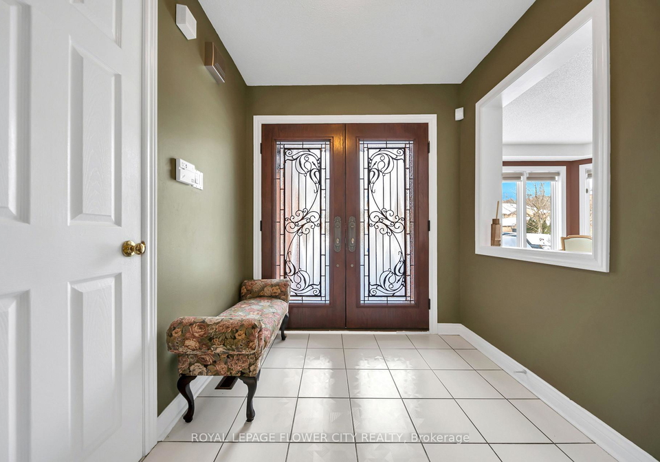 1340-whitewater-lane-mississauga-ontario-w13480752